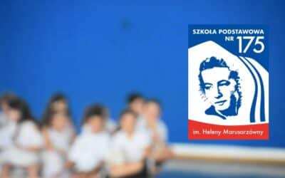 Patriotyczny występ słowno-muzyczny w DPS w wykonaniu młodzieży ze Szkoły Podstawowej nr 175